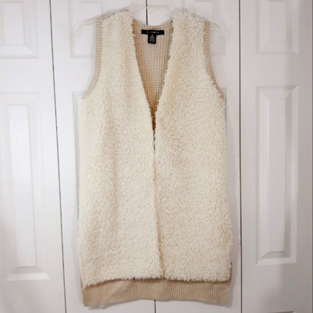 89TH & Madison Faux Fur Fuzzy Long Vest Dust Cardigan Ivory Beige High Low M